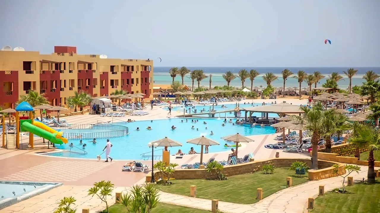 الفندق كازا ماري ريزورت - مرسى علم